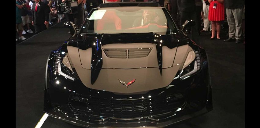 Chevrolet C7 Corvette Auction 2