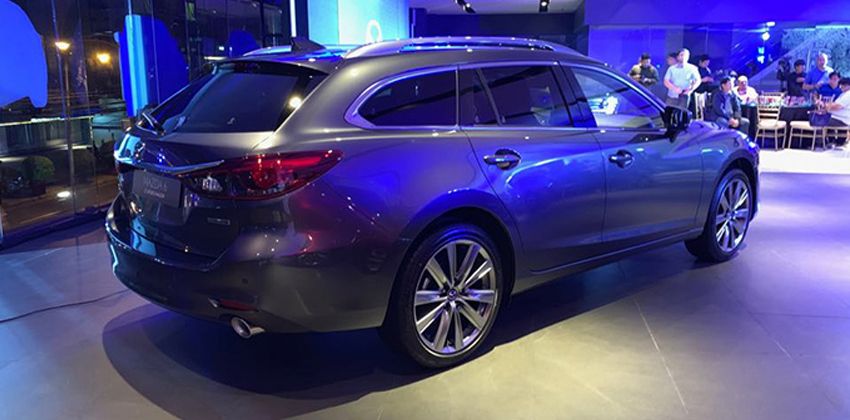 Mazda 6 Wagon Side