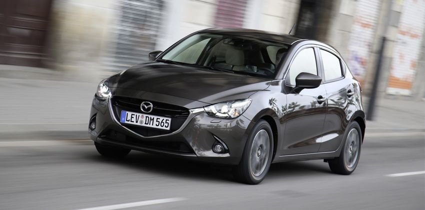 Mazda 2 hatch front