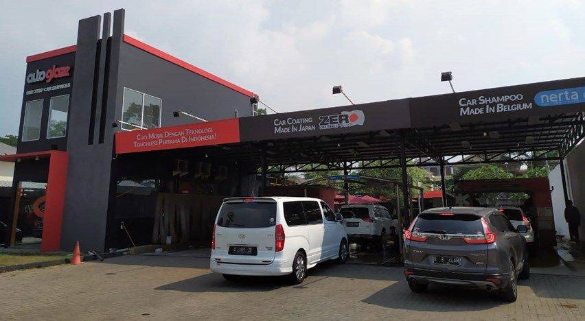 Autoglaze Buka Outlet Baru Perawatan Mobil Super Lengkap