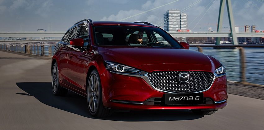 Mazda 6 Wagon Front Angular Red