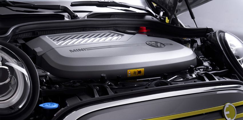 Mini Cooper SE engine