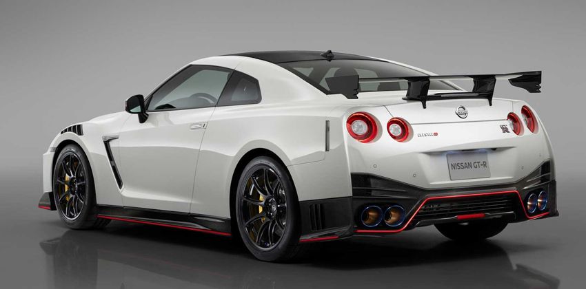 2020 Nissan GT-R NISMO Rear Angular