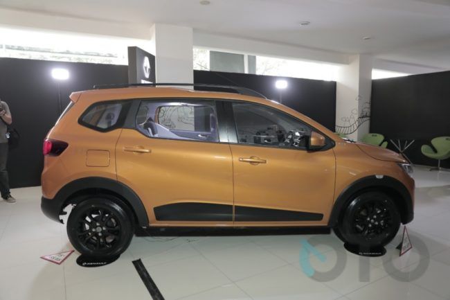 2019/07/Renault-Triber-Indonesia1.jpg