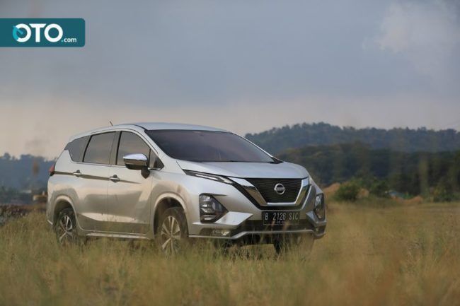 5 Alasan Mengapa Nissan Livina Terbaru Pantas Dipilih 5 Alasan Mengapa Nissan Livina Terbaru Pantas Dipilih