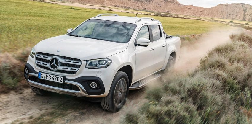 Mercedes-Benz X-Class Front