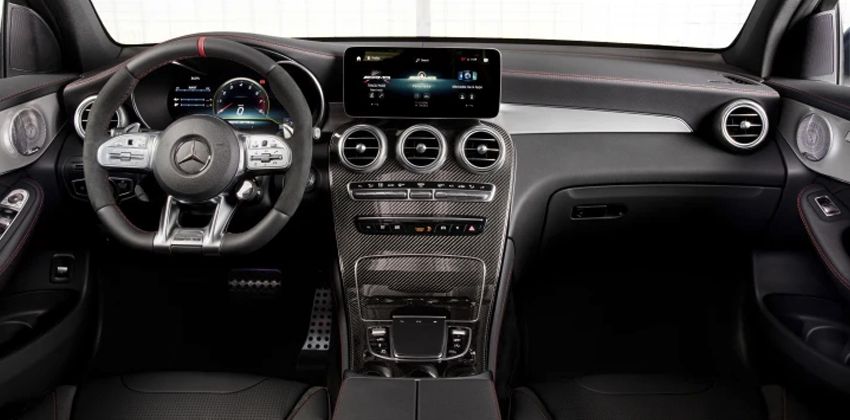 2020 Mercedes-AMG GLC 43 Cabin