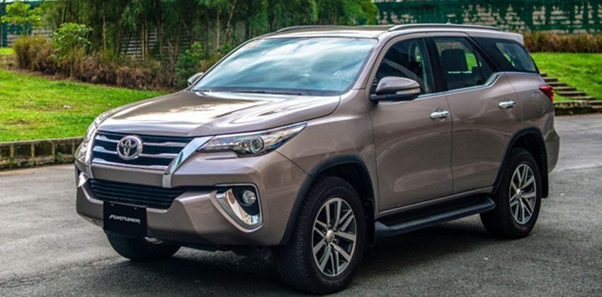Toyota Fortuner exterior