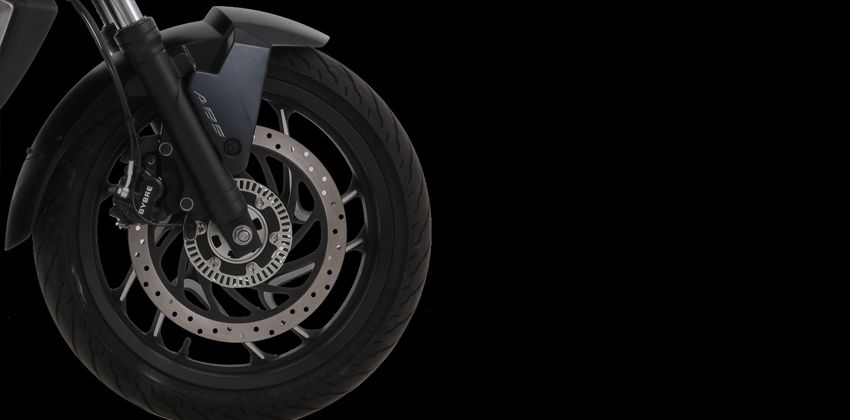 Kawasaki Dominar 400 brake