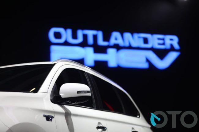 2019/07/GIIAS-2019-Outlander-PHEV-2.jpg