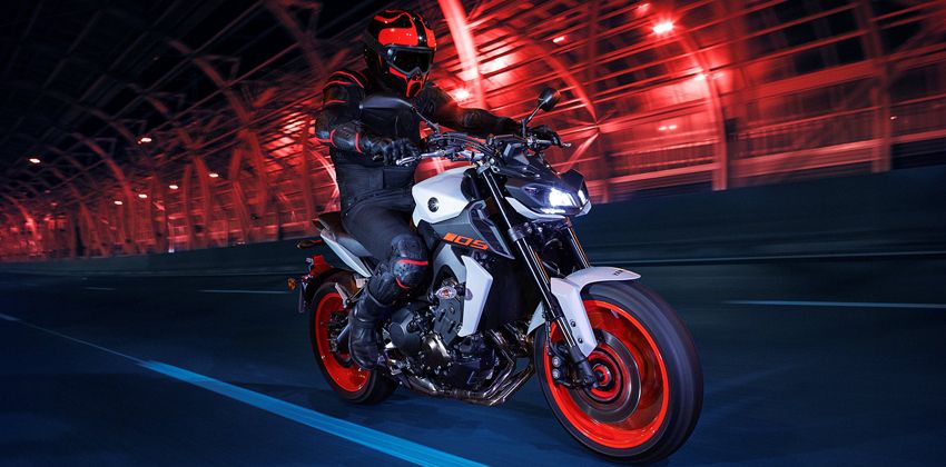 Yamaha MT-09 styling