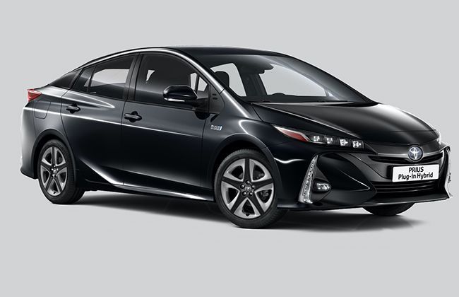 Check out the new 5-seater Toyota Prius plug-in hybrid 