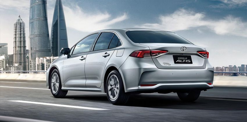 All-new Toyota Corolla Altis rear