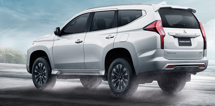 2019 Mitsubishi Pajero Sport REAR