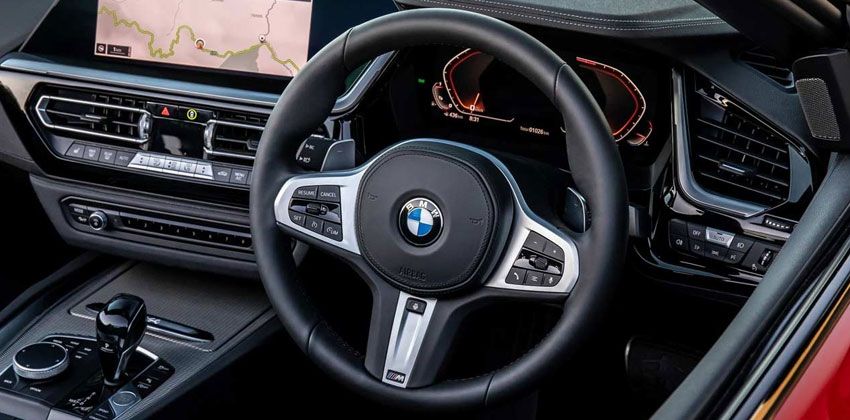 new 2019 BMW Z4 cabin