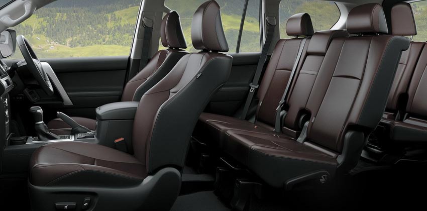 Toyota Land Cruiser Prado cabin