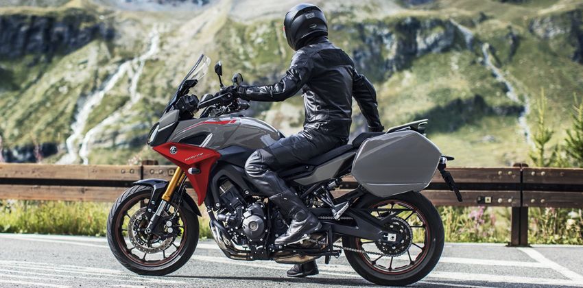 Yamaha Tracer 900 GT side