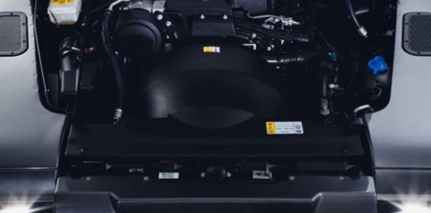 Land Rover Defender engine