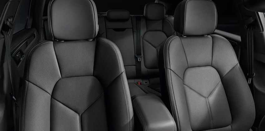 Porsche Macan S cabin