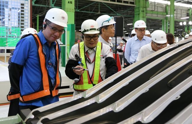 High-tech press line worth Php 1 billion inaugurated by Toyota PH