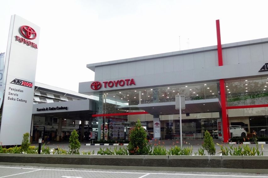 Promo Akhir Tahun, Banyak Potongan Bagi Pembeli Mobil Toyota