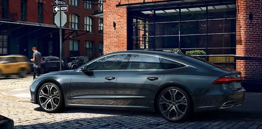 new Audi A7 Sportback side