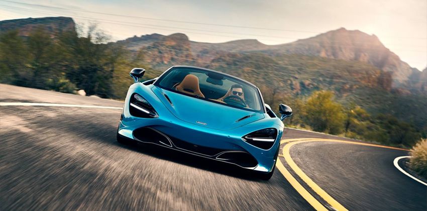McLaren 720S Spider front