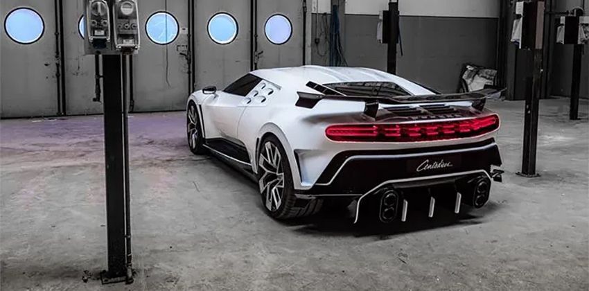 2020 Bugatti Centodieci  Rear