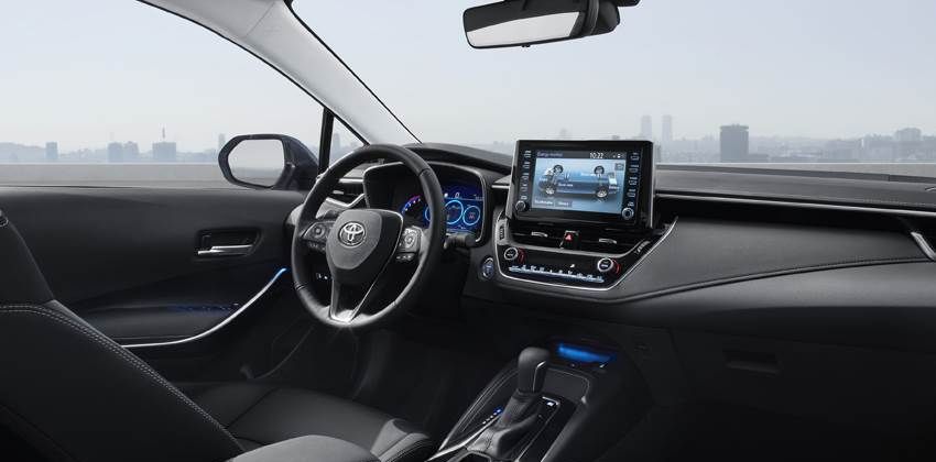 Toyota Corolla Altis 2019 interior