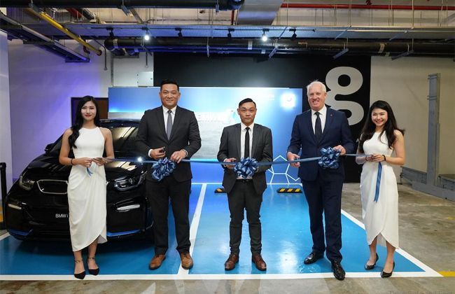 First BMW i3s delivered by Auto Bavaria