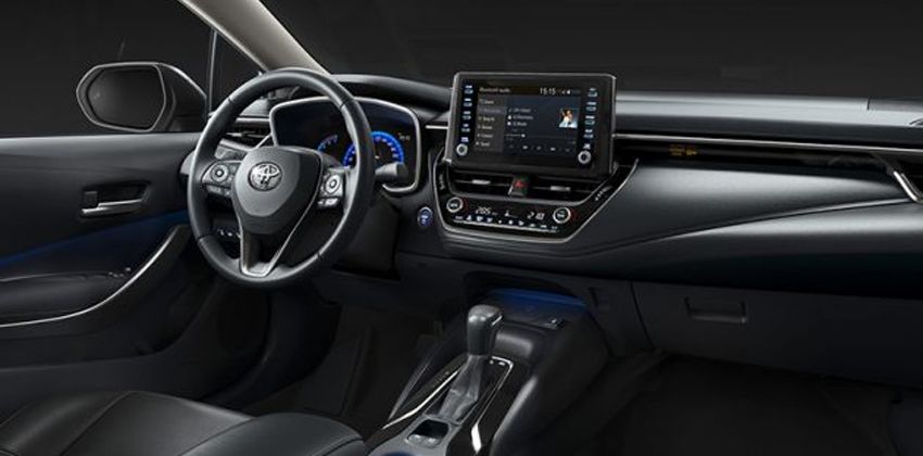Corolla Altis Cabin