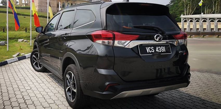 Perodua Aruz rear