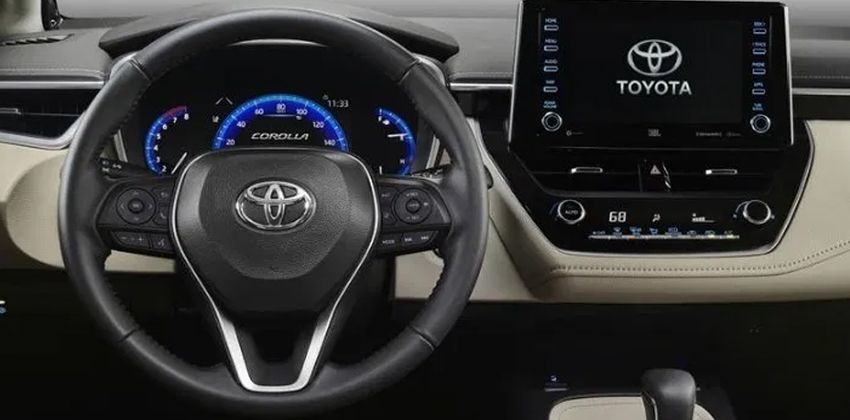 Corolla Altis Cabin