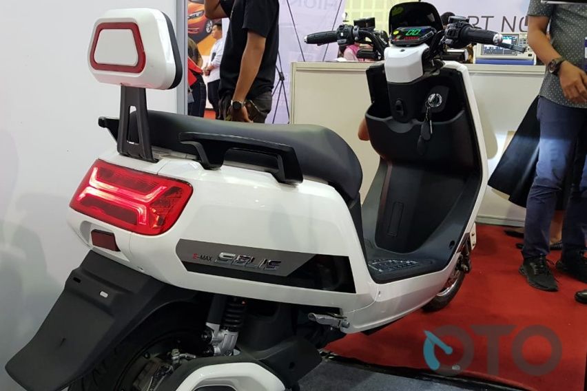Selis E-Max