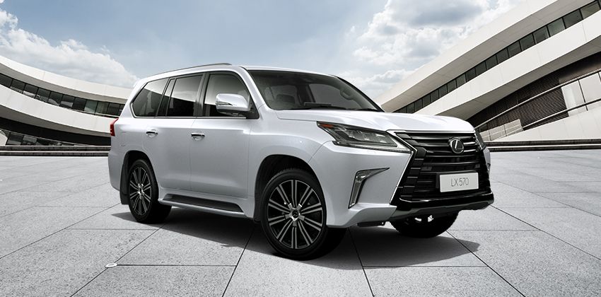 Lexus UX Front