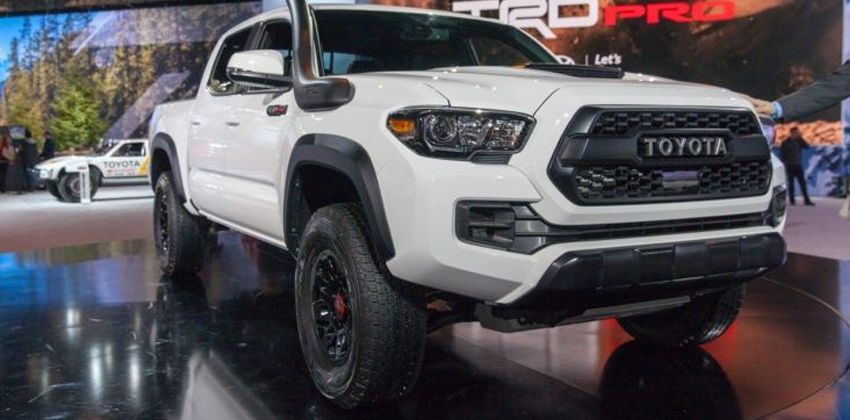 2020 Toyota Tacoma Front