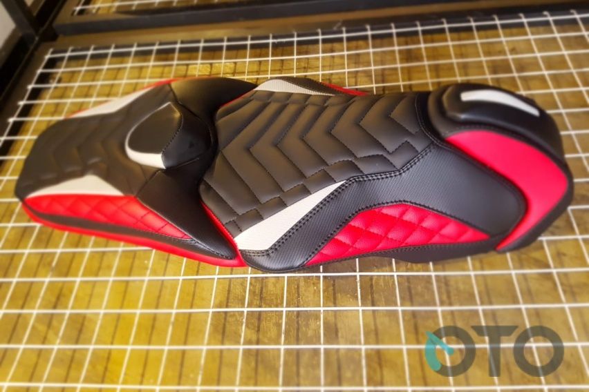 modifikasi jok Yamaha XMax