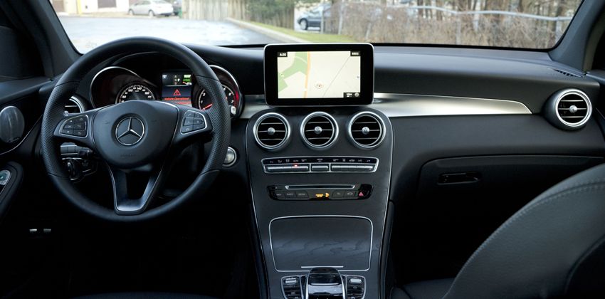 Mercedes GLC cabin