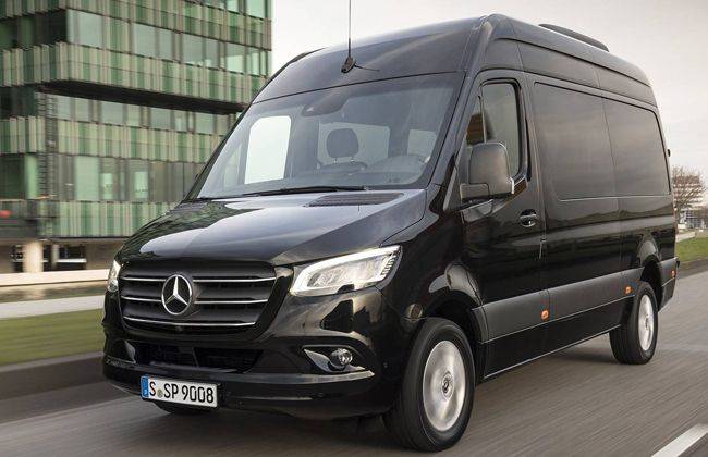 Mercedes-Benz recalled 2019 Sprinter van, concern tail-light functioning