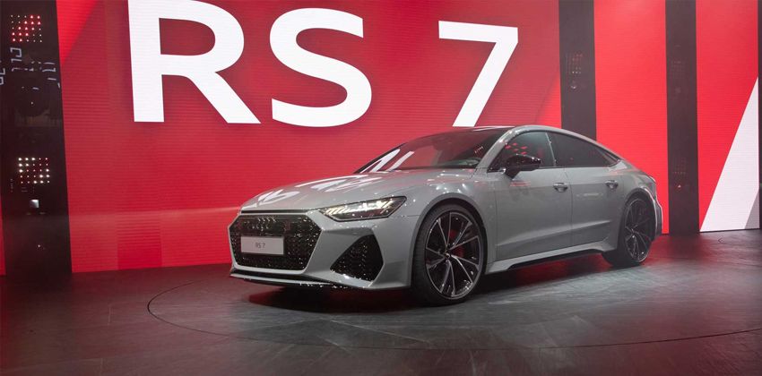 Audi RS7 front