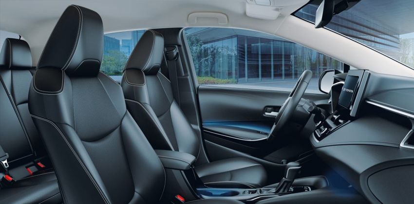 2020 Toyota Corolla Altis cabin