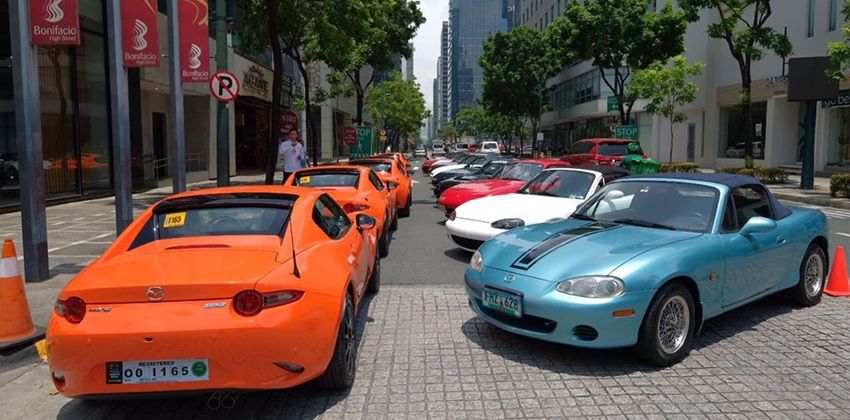 Mazda MX-5 Cars