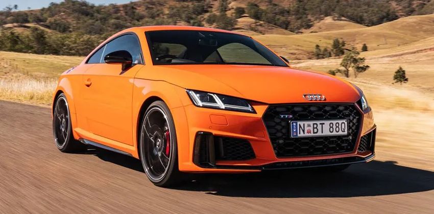 Audi TT S front