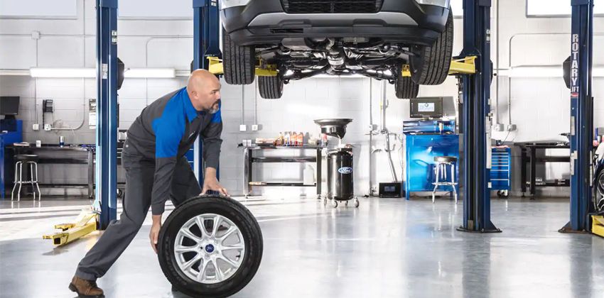 Ford Service Station