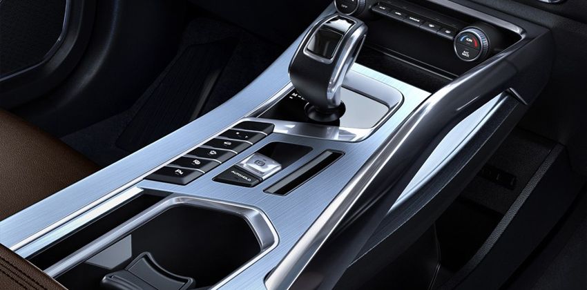 2020 Geely Coolray gear