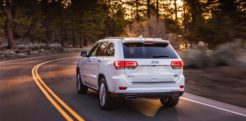 Jeep Cherokee side rear
