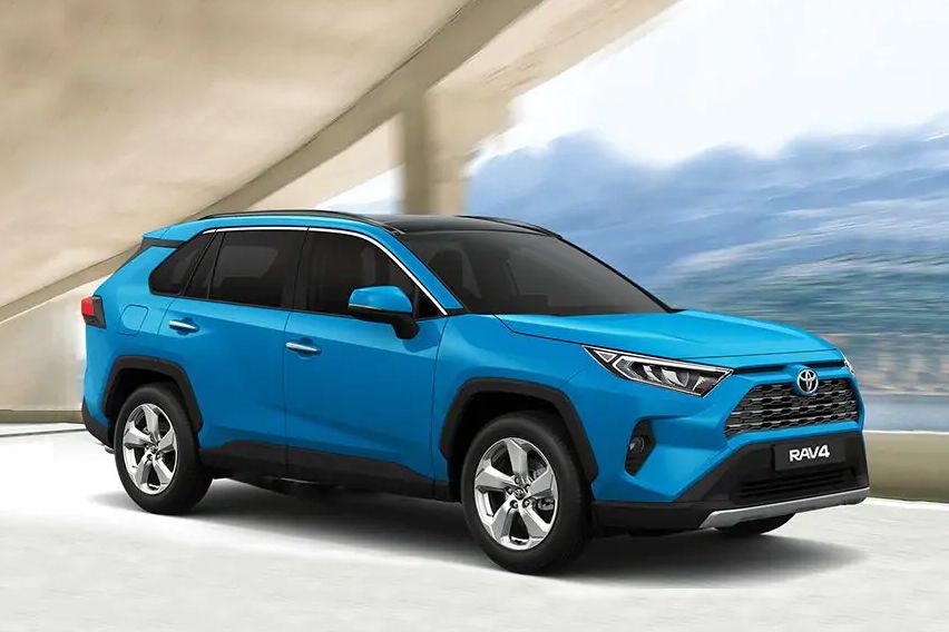 Toyota RAV4 front