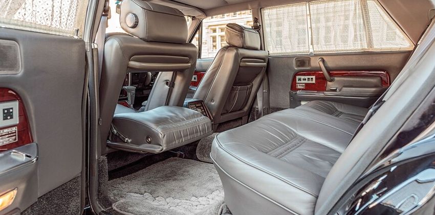 Toyota Century cabin