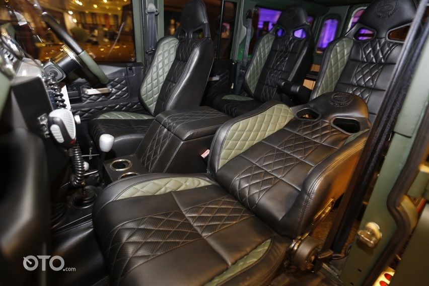 Interior MBtec Land Rover