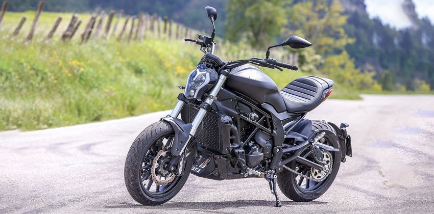 2019 Benelli 150S naked sports launch